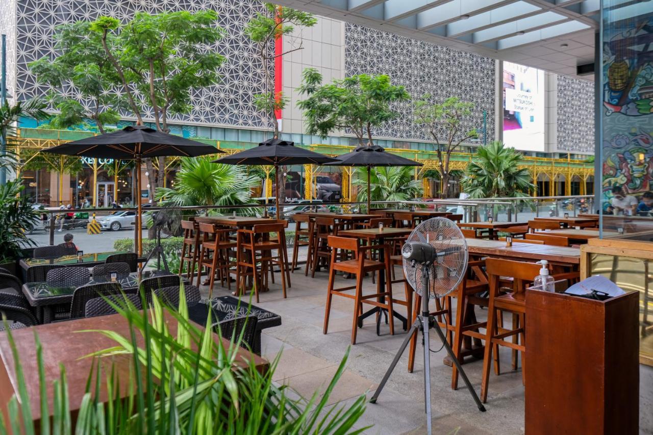 Cityscape View 2Br In Uptown Bgc W 200Mbps Wifi Taguig Bagian luar foto