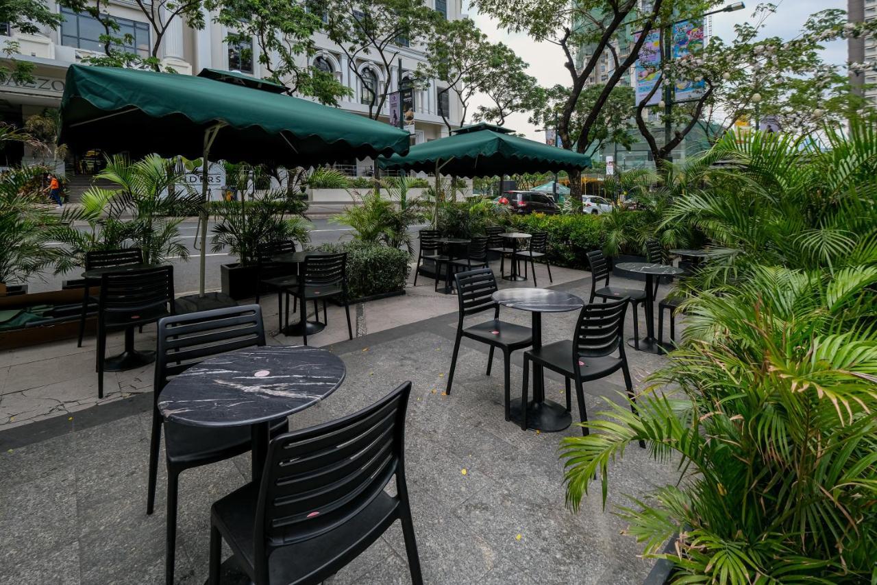 Cityscape View 2Br In Uptown Bgc W 200Mbps Wifi Taguig Bagian luar foto