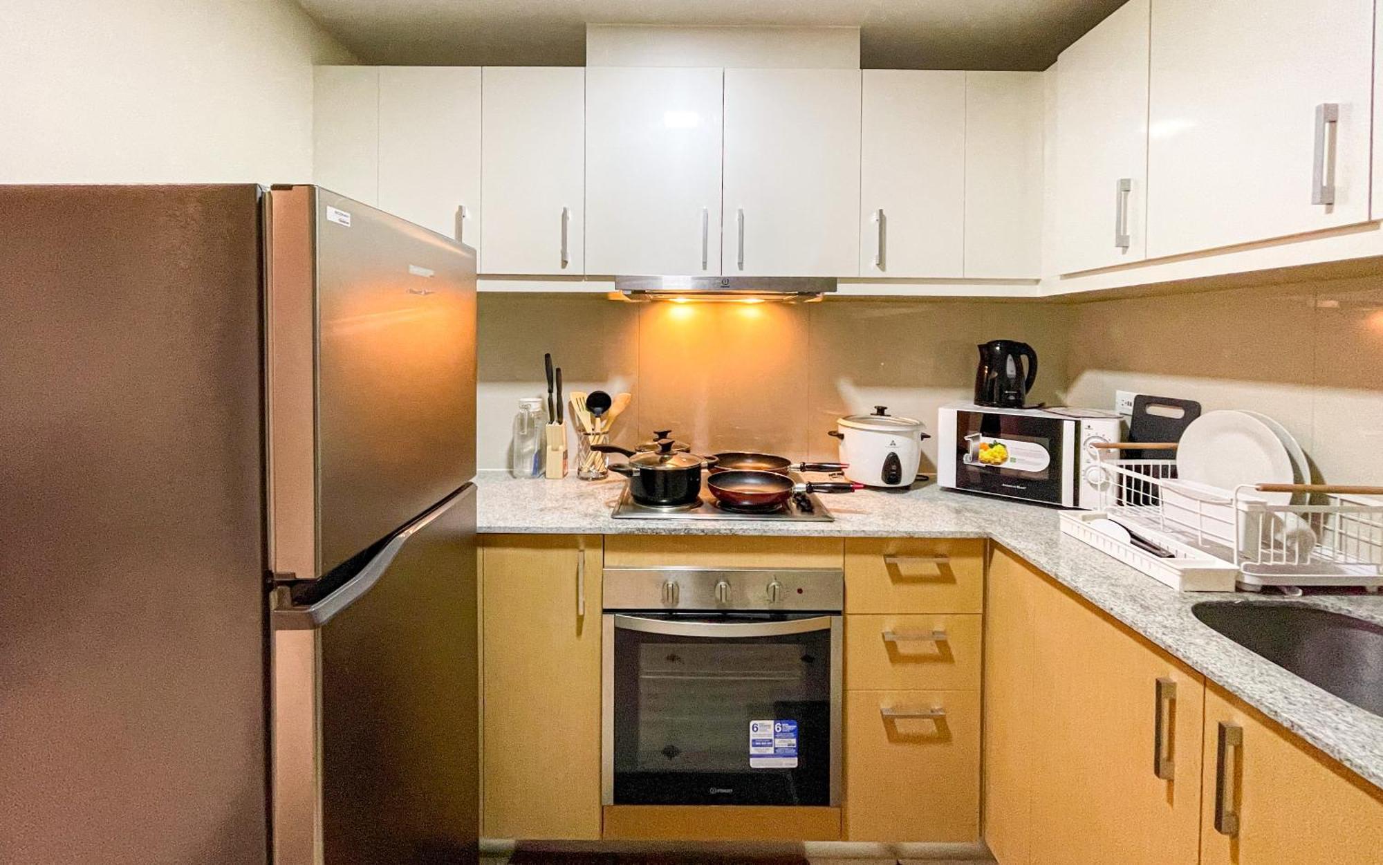 Cityscape View 2Br In Uptown Bgc W 200Mbps Wifi Taguig Bagian luar foto