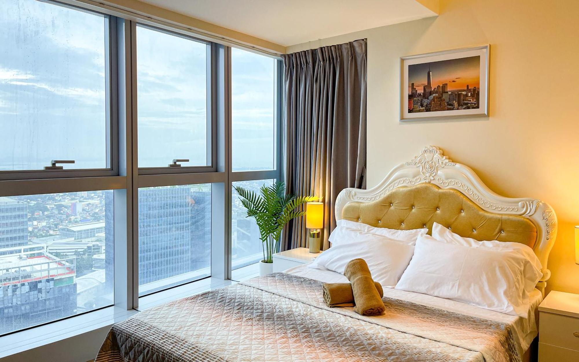 Cityscape View 2Br In Uptown Bgc W 200Mbps Wifi Taguig Bagian luar foto