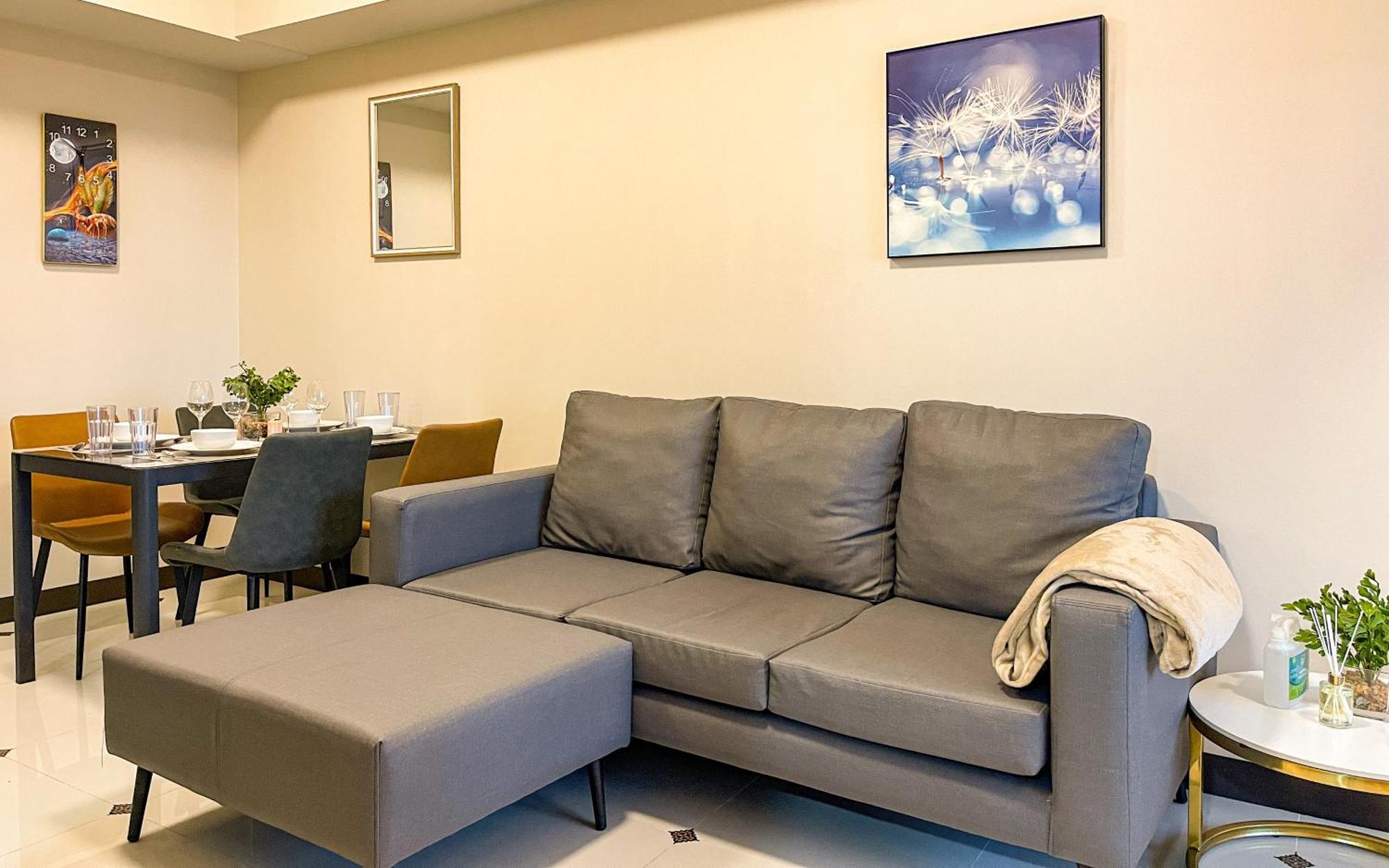 Cityscape View 2Br In Uptown Bgc W 200Mbps Wifi Taguig Bagian luar foto